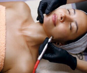 What is a Hydrafacial and Why We Love It!